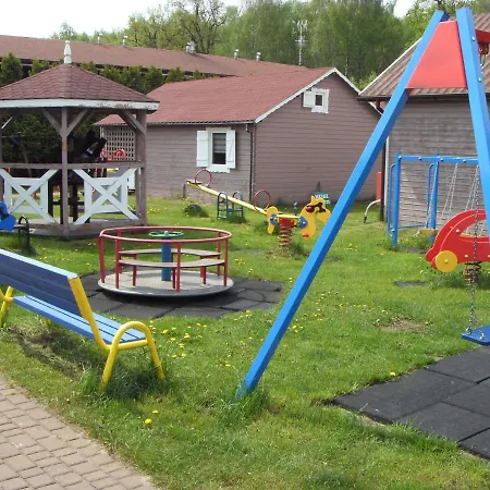 Letniskowe Marzena Деревянный коттедж *